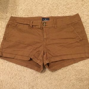 American Eagle brown shortie stretch shorts